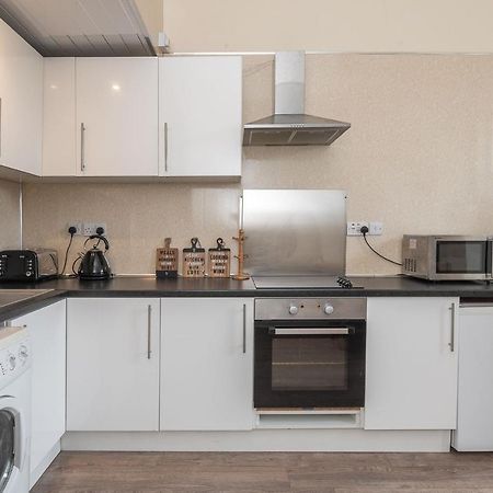 Spacious Ensuite Rooms In Edinburgh City Centre - Excellent Location Buitenkant foto