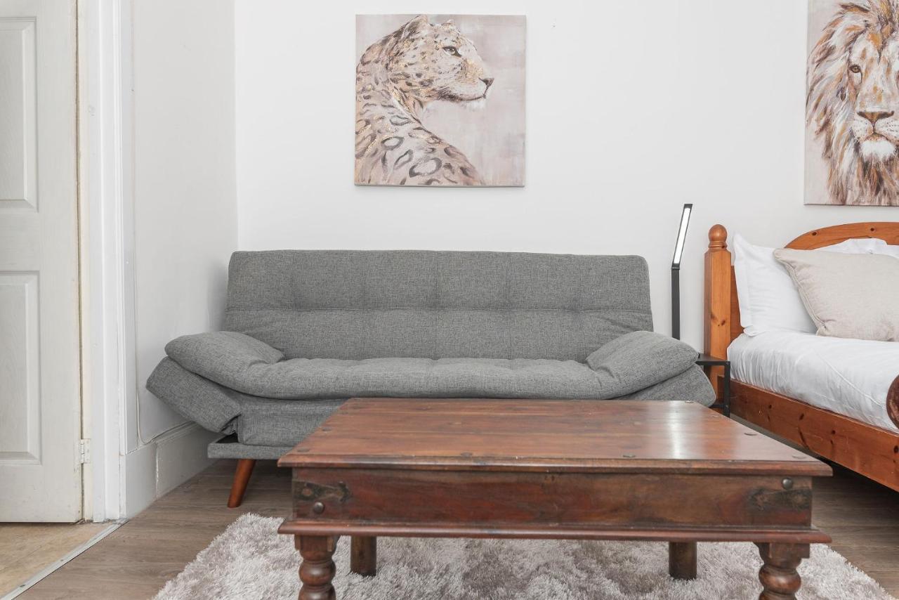 Spacious Ensuite Rooms In Edinburgh City Centre - Excellent Location Buitenkant foto