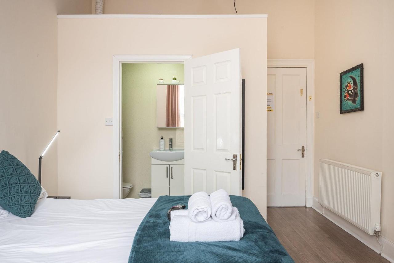 Spacious Ensuite Rooms In Edinburgh City Centre - Excellent Location Buitenkant foto