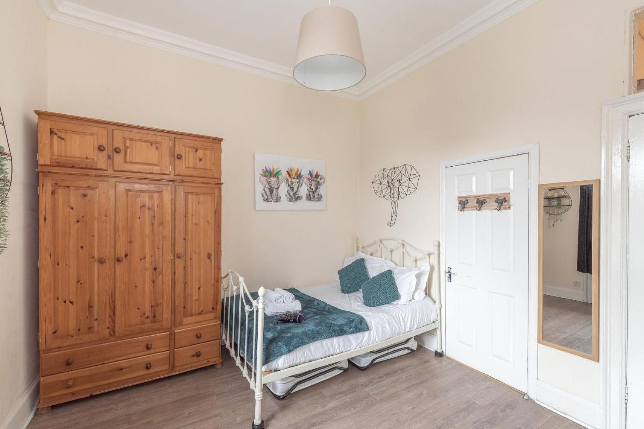 Spacious Ensuite Rooms In Edinburgh City Centre - Excellent Location Buitenkant foto