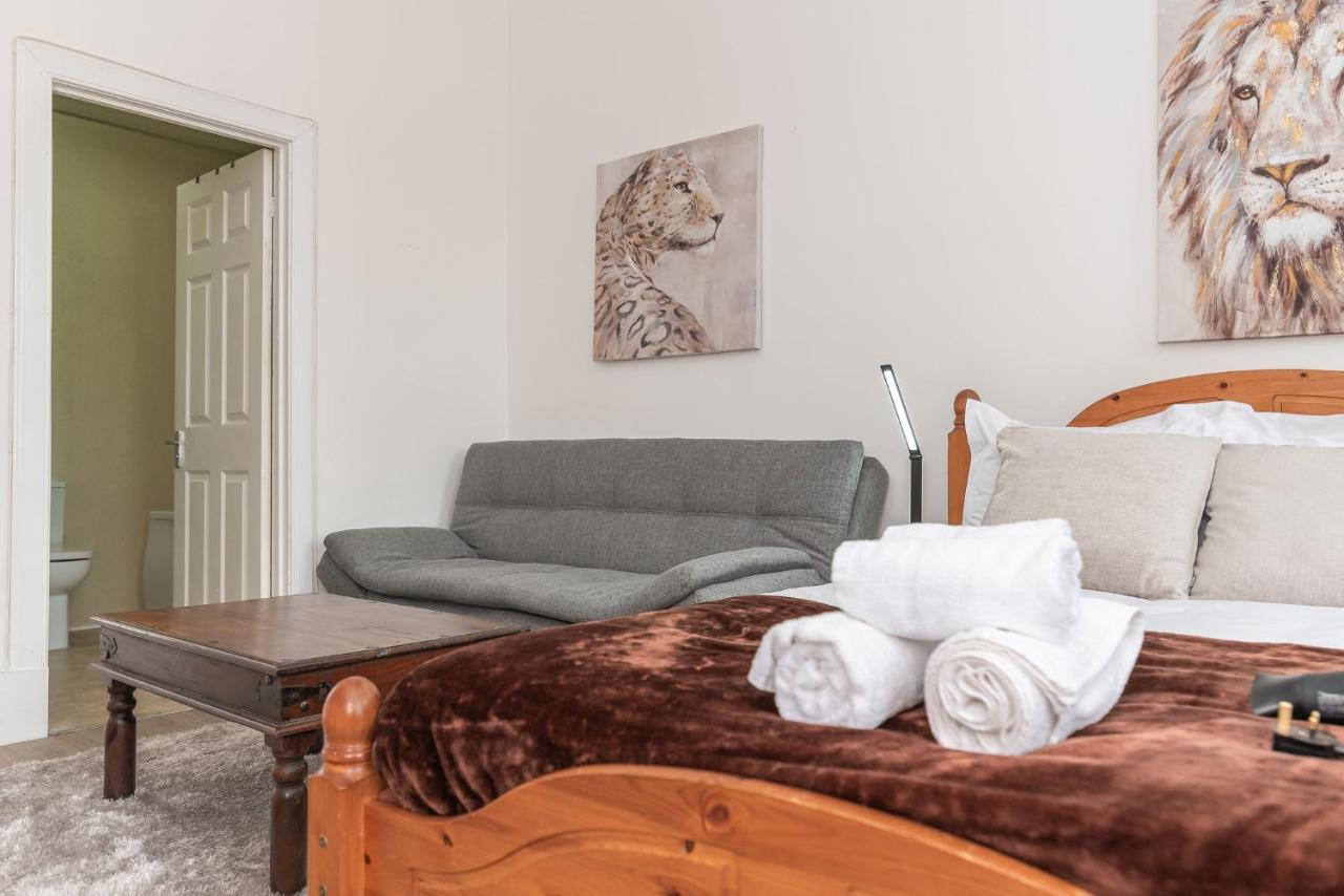 Spacious Ensuite Rooms In Edinburgh City Centre - Excellent Location Buitenkant foto